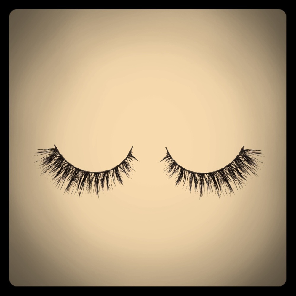 PUR - Pro Lashes in Bombshell